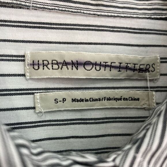 Urban Outfitters S Gray Pinstripe Big Shirt Button Down Retro  Work Fits M L XL - Picture 9 of 9